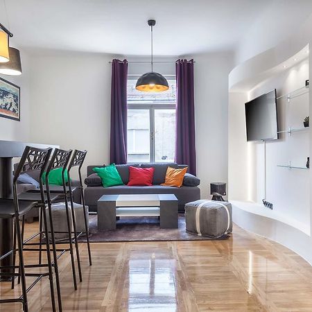 Star Apartment Zagabria Esterno foto