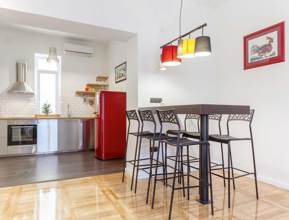 Star Apartment Zagabria Esterno foto